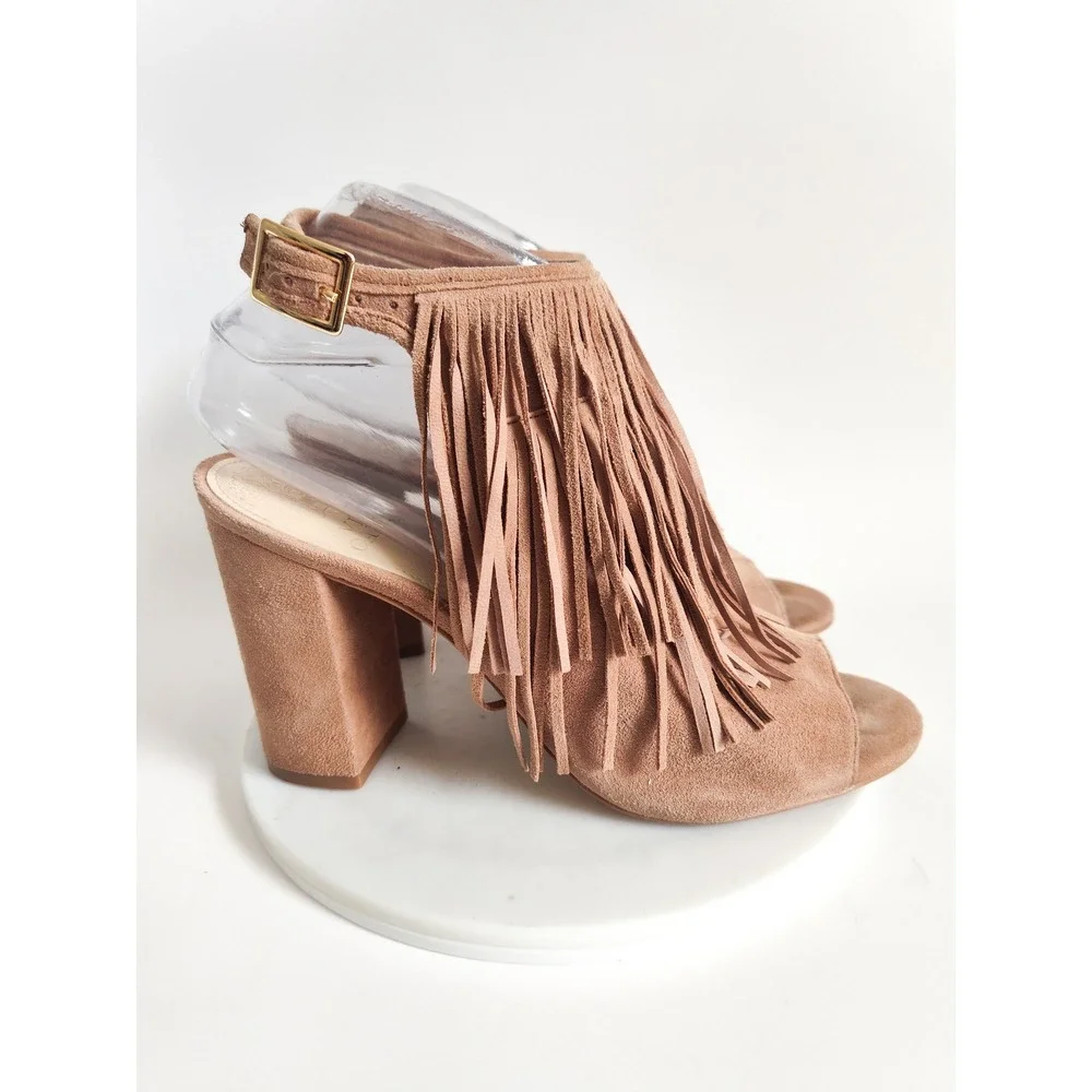 Vince Camuto Sandals 8 Fringe Block Heel Tan Suede Boho Western Tassel Peep Toe